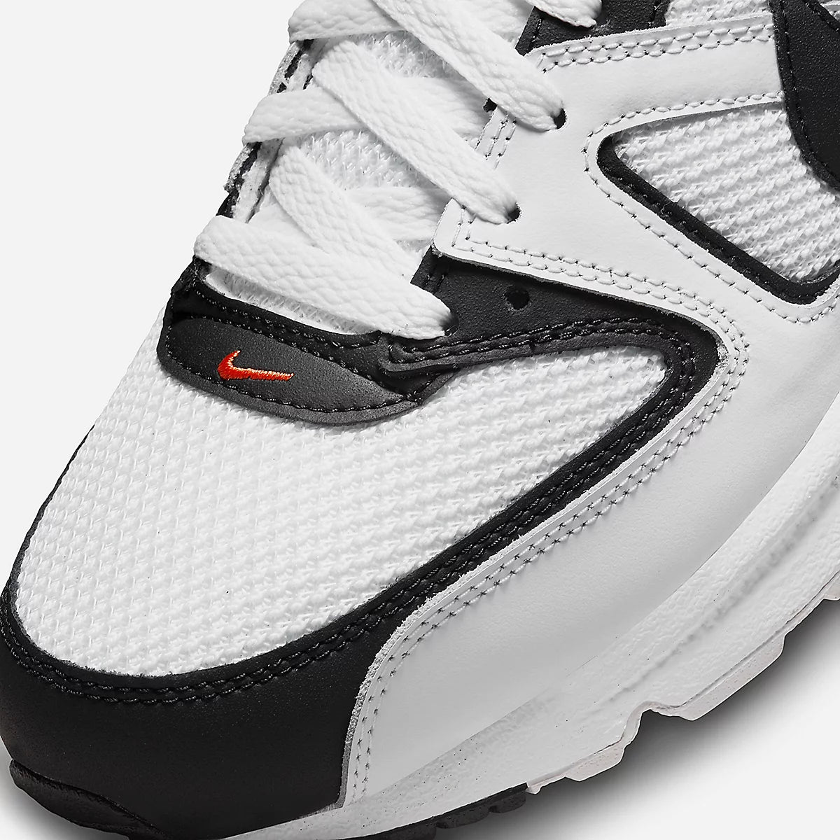 Nike Air Max Command – Blanc / Noir / Orange