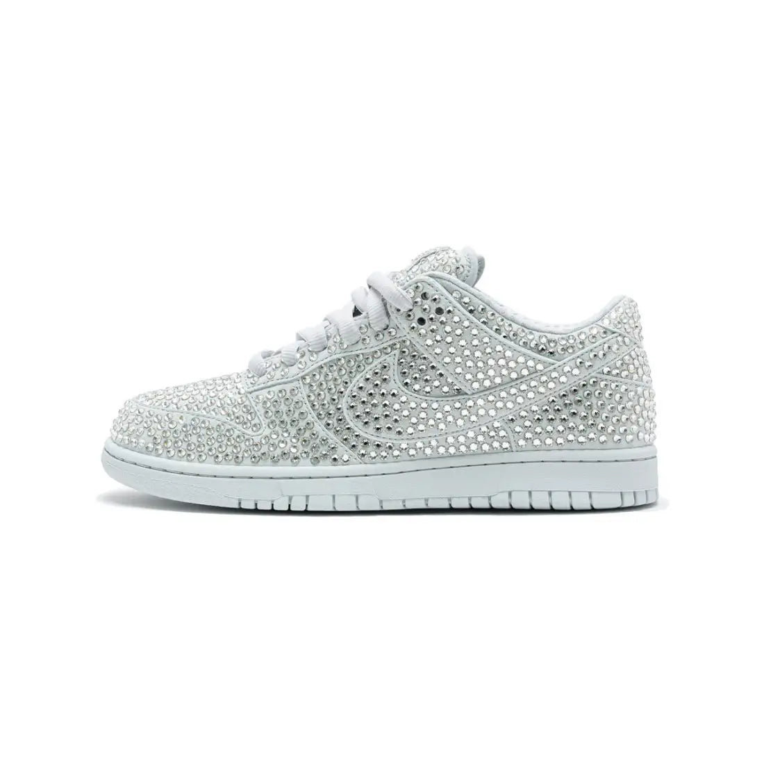 Nike Dunk Low Premium – Édition Strass Blanc & Argent