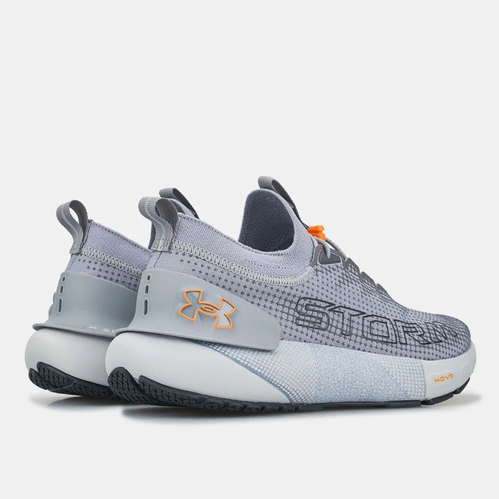 Under Armour HOVR Phantom 3 – Gris / Orange  Une silhouette technique pensée pour allier confort et performance.