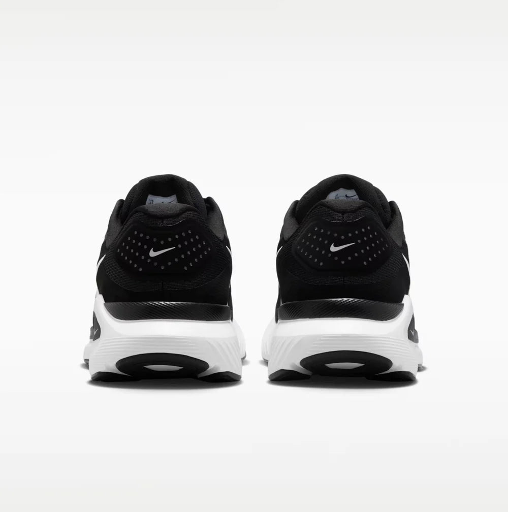 La Pegasus – Running Performance | Noir & Blanc