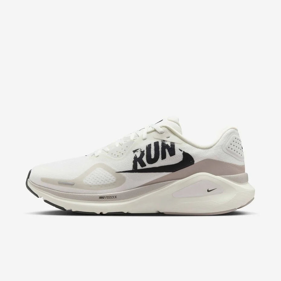 La Pegasus – Running Performance | Blanc & Noir