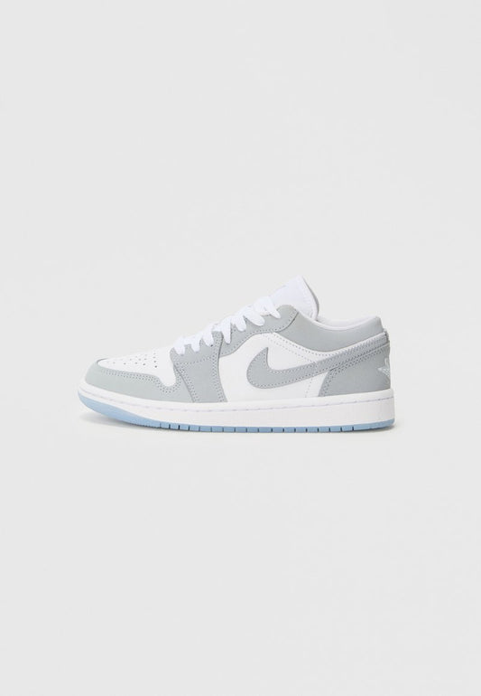 Air Jordan 1 Low – Blanc & Gris