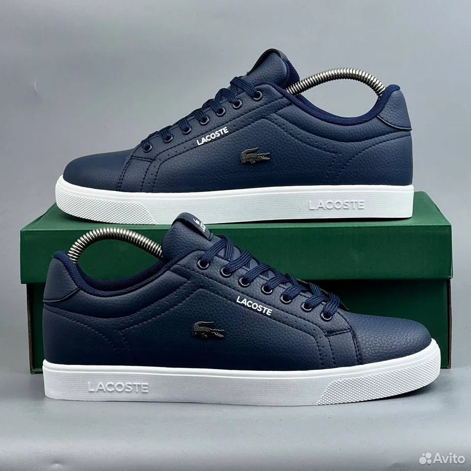 Lacoste Carnaby Pro Navy – Sneaker Élégante & Intemporelle