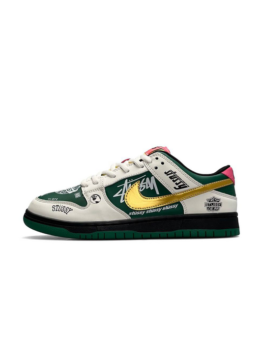 Nike Dunk Low x Stüssy « Green / Gold »