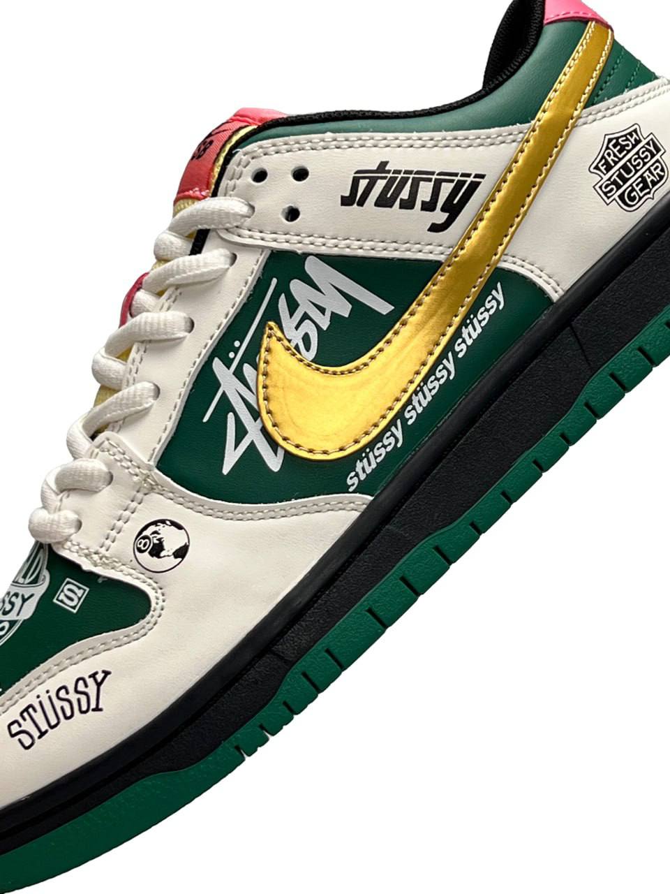 Nike Dunk Low x Stüssy « Green / Gold »