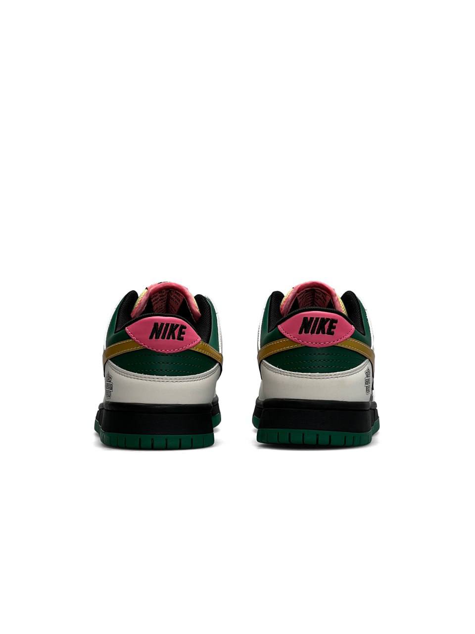 Nike Dunk Low x Stüssy « Green / Gold »