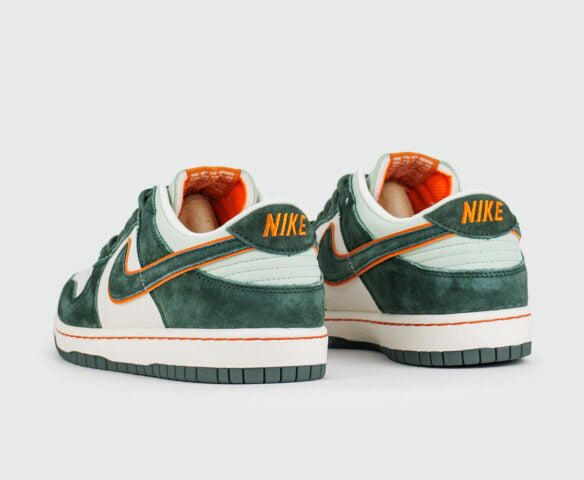 Nike Dunk Low « Gorge Green & Safety Orange »