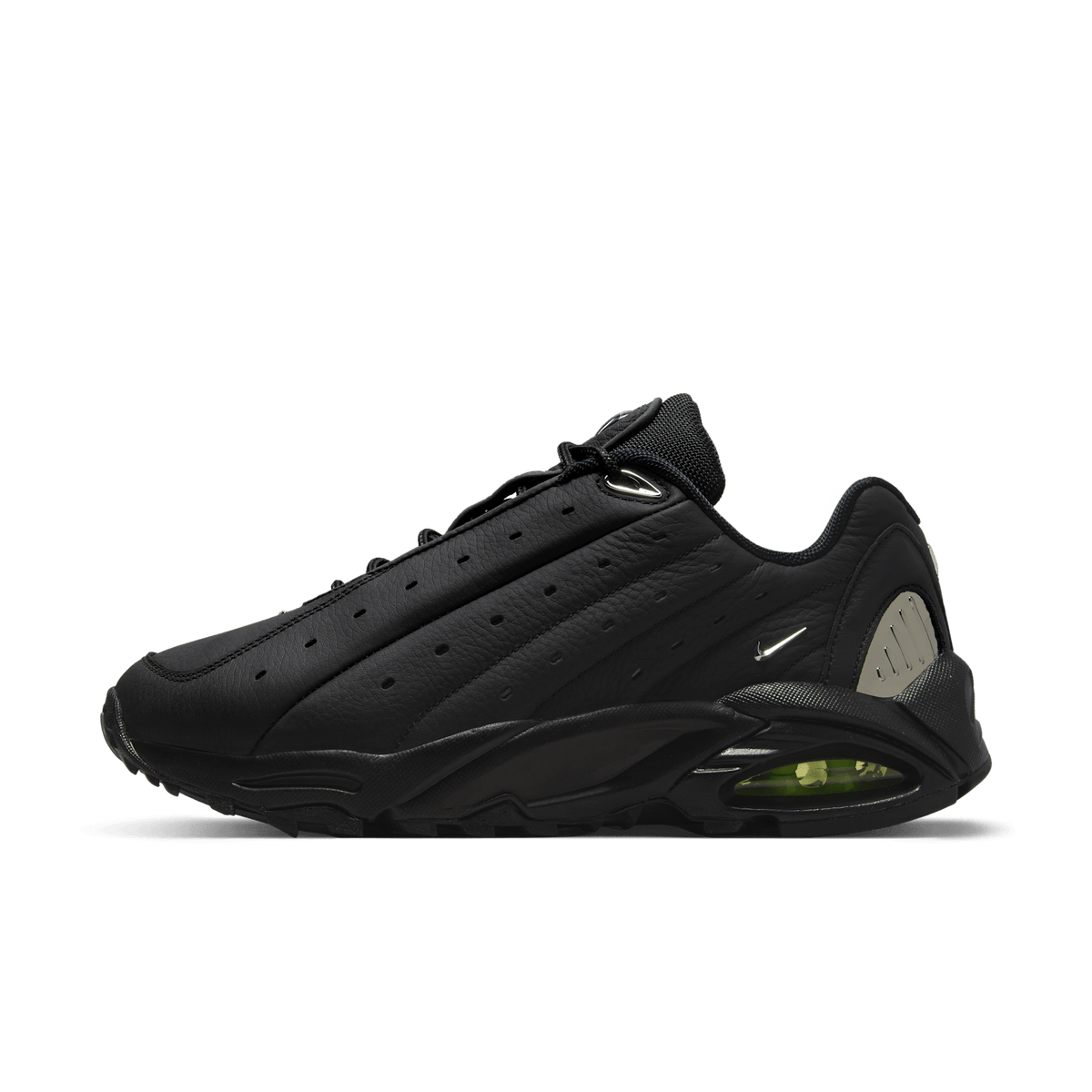 Hot Step Air Terra x NOCTA « Triple Black » – Sneakers Premium