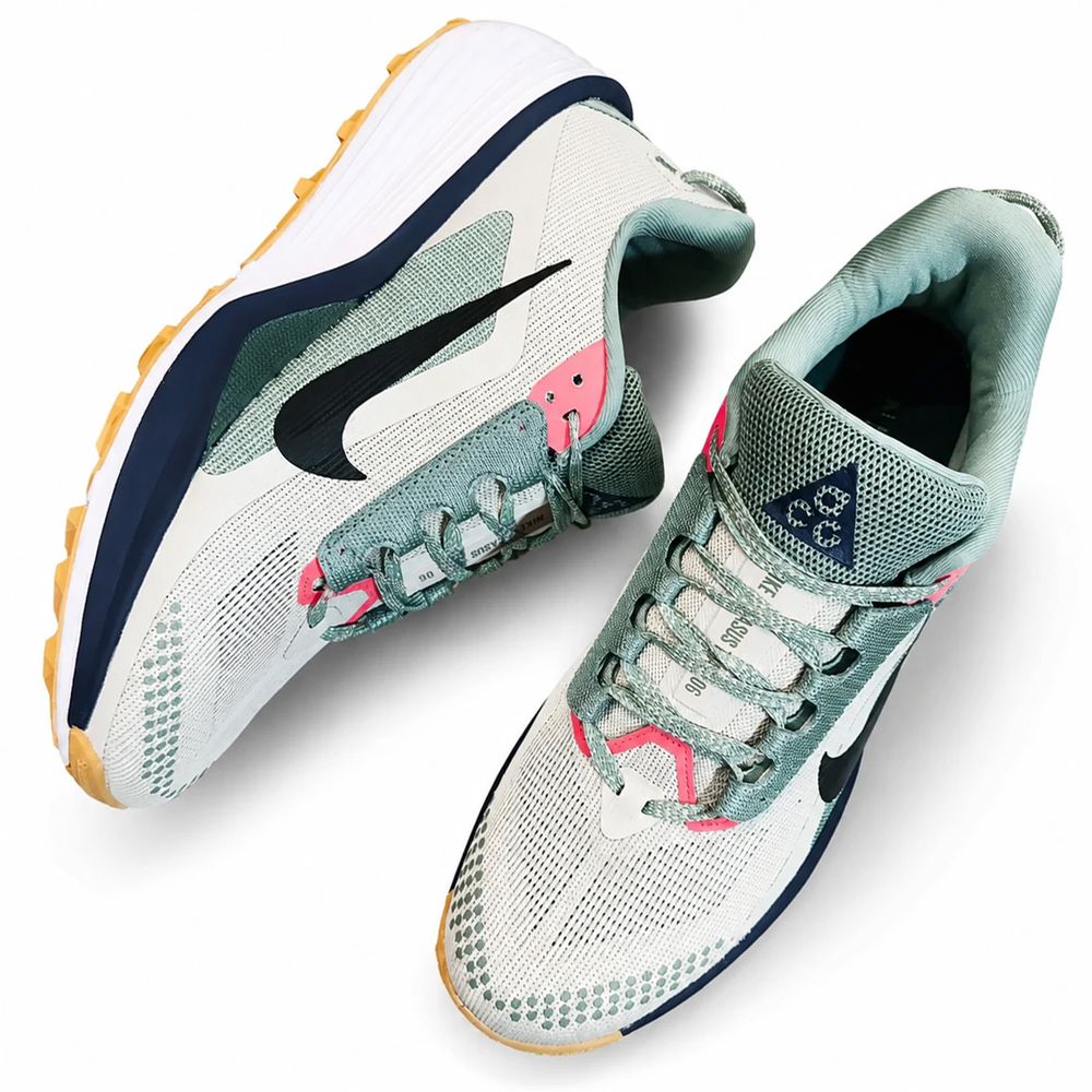 Nike Pegasus Trail 5 – Sail / Black / Green
