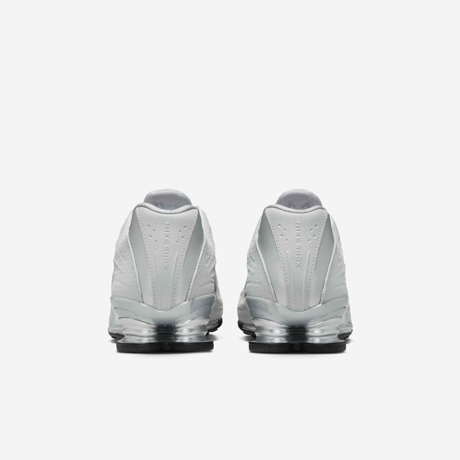 Nike Shox R4 Gris Argenté – Sneaker Premium