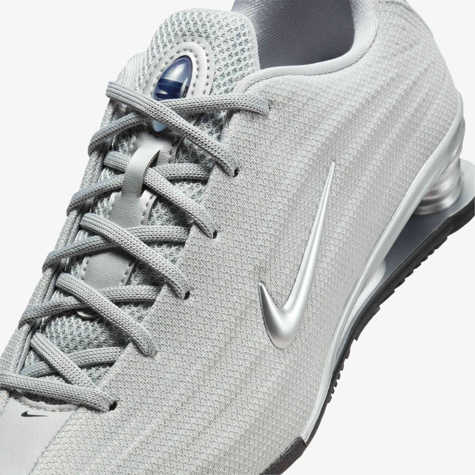 Nike Shox R4 Gris Argenté – Sneaker Premium – Premium Shoes CI