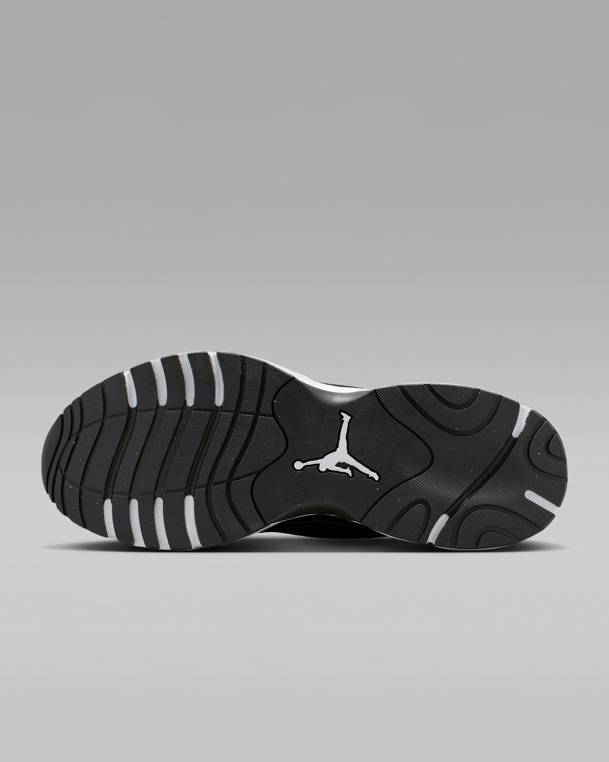 Jordan Trunner Flow – Noir & Blanc
