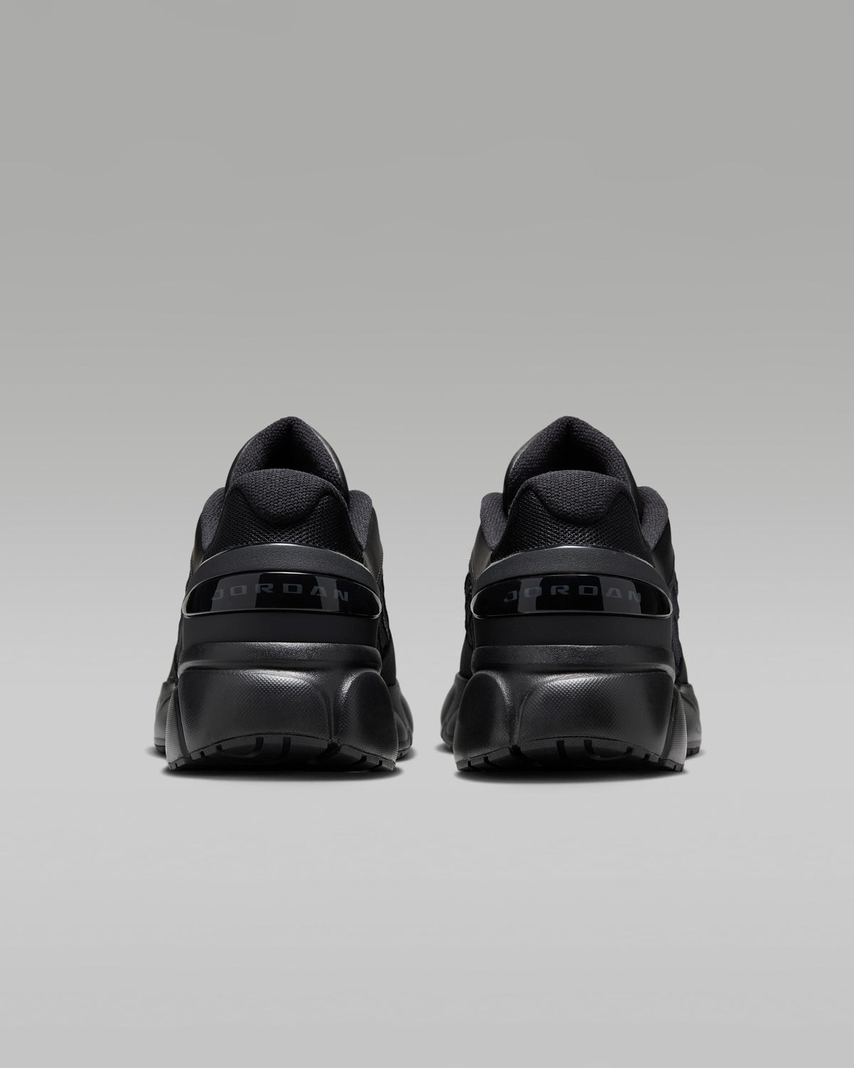Jordan Trunner Flow « Triple Black »
